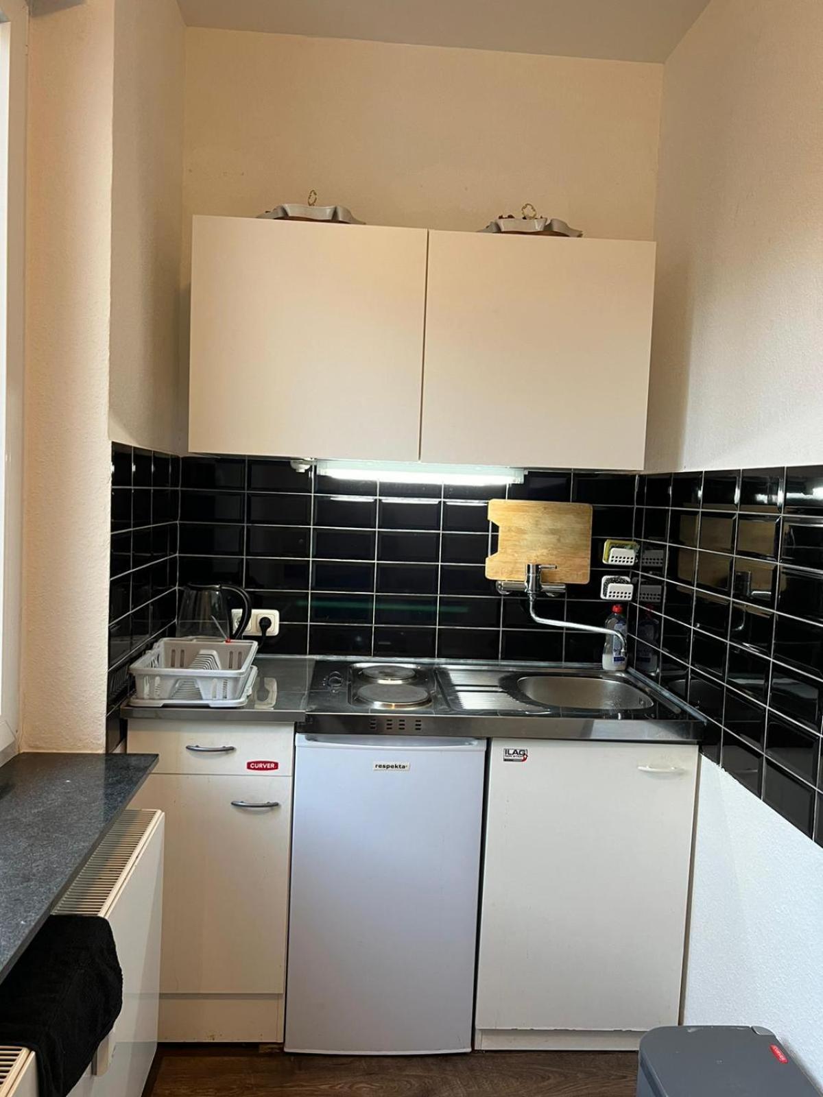 Moderne Und Helle Ferienwohnung Im Herzen Der Stadt Dortmund Bagian luar foto